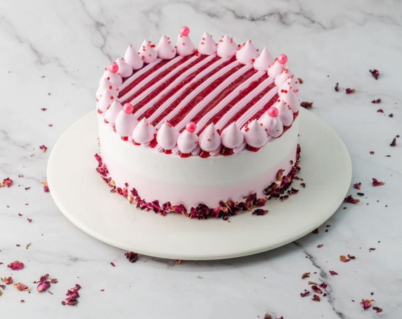 Rose & Strawberry Cake